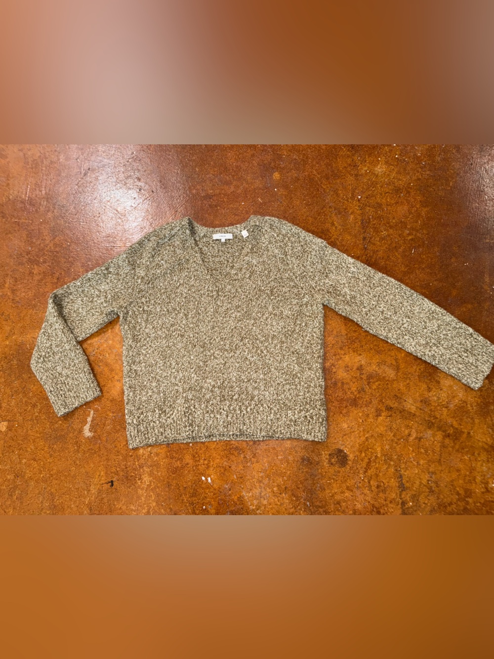 Vince V neck saddle sleeve sage merino wool/silk/cashmere blend sweater sz sm